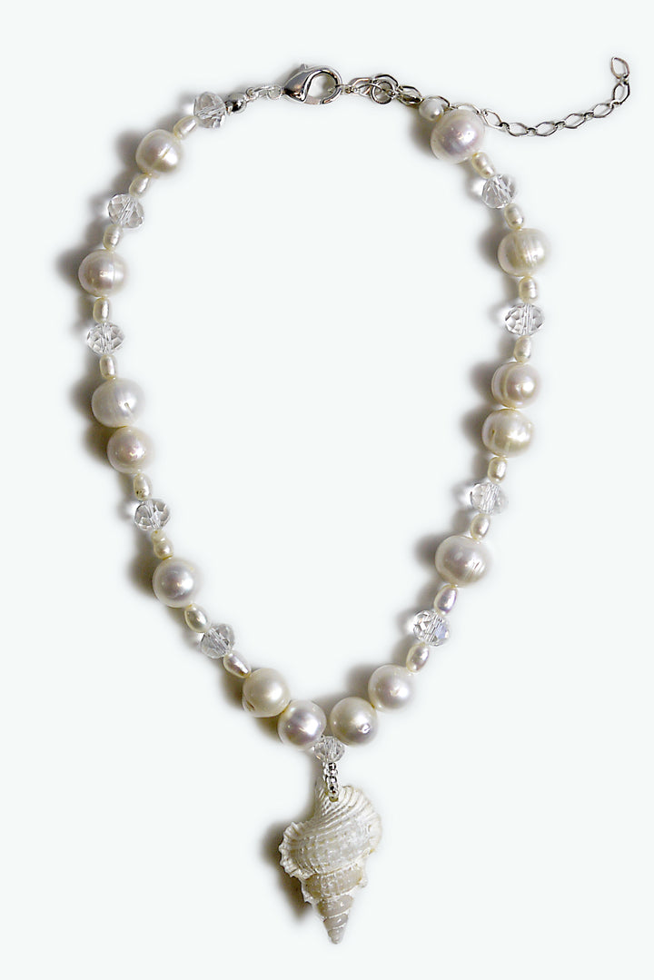 Cari Shell Necklace