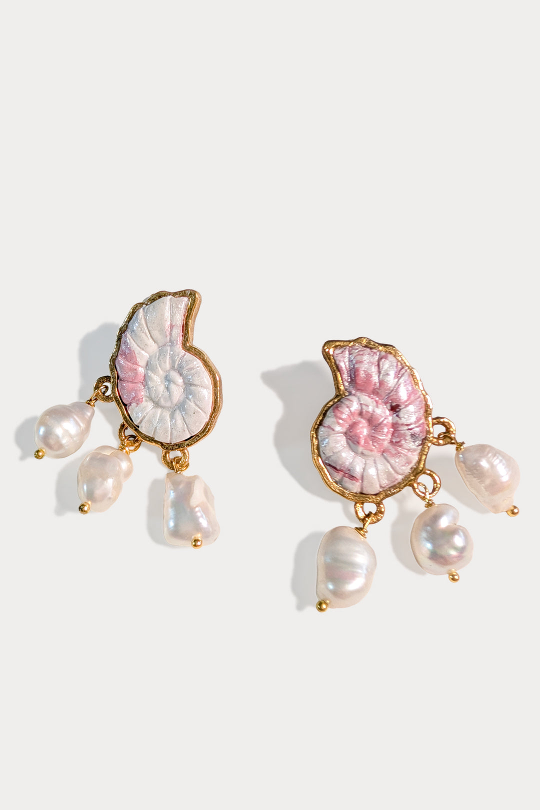 The Nautilus Pearl Drops