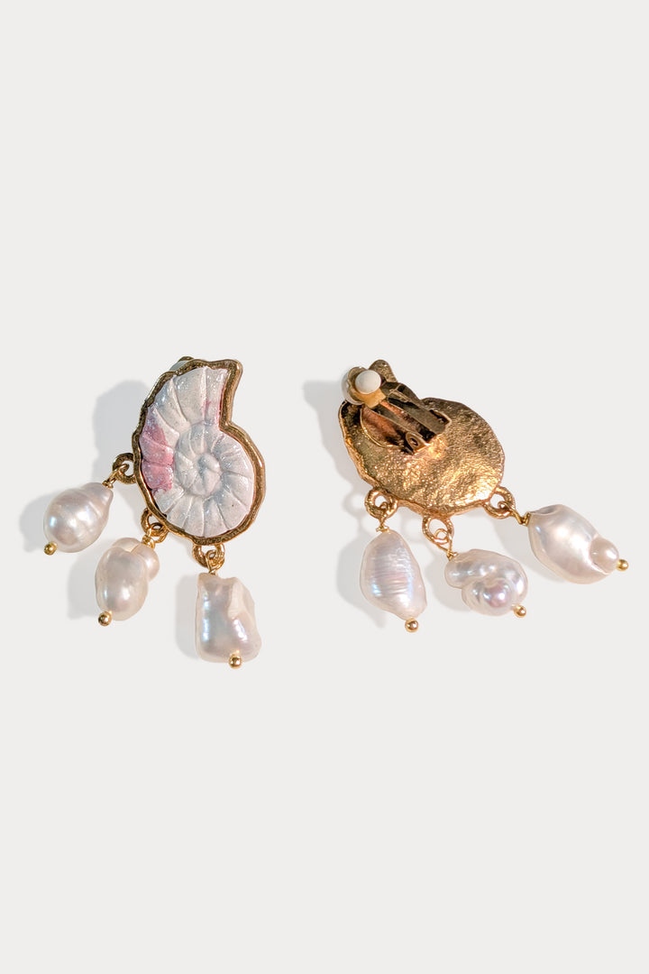 The Nautilus Pearl Drops